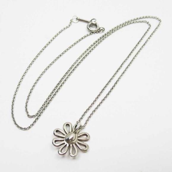 Tiffany Paloma Picasso Daisy Flower Necklace Silver